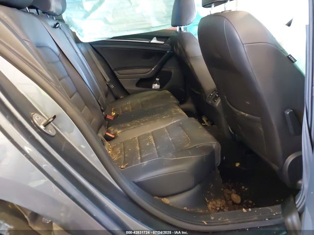 3VW217AU0FM093430 Volkswagen Golf