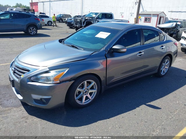 Nissan 2015 2015 1N4AL3AP0FC590030 Image 2