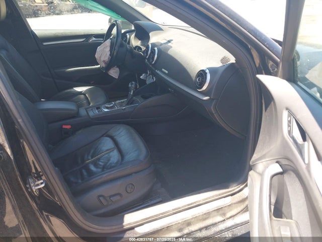 2016 AUDI A3 E-TRON WAUVPBFF3GA154275 Photo 4