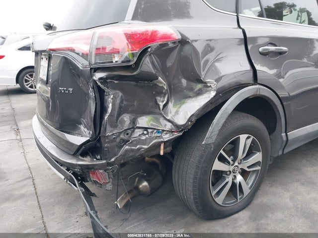 2T3WFREV3GW281623 Toyota 2ar-fe