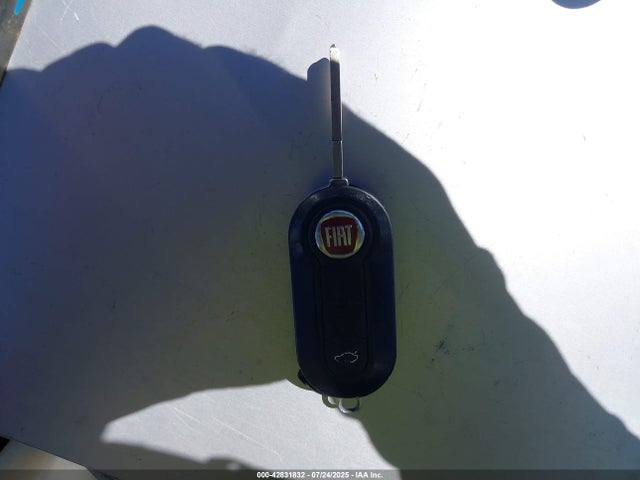 2015 FIAT 500L ZFBCFABH0FZ031812 Photo 10