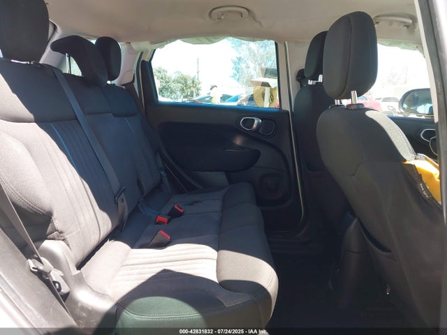 2015 FIAT 500L ZFBCFABH0FZ031812 Photo 7