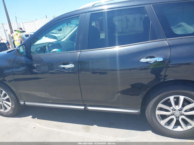 5N1AR2MNXGC631659 Nissan 2016