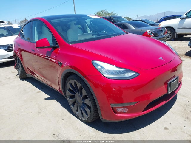 2020 TESLA MODEL Y 5YJYGDEF9LF011569 Photo 0