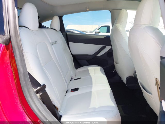 2020 TESLA MODEL Y 5YJYGDEF9LF011569 Photo 7