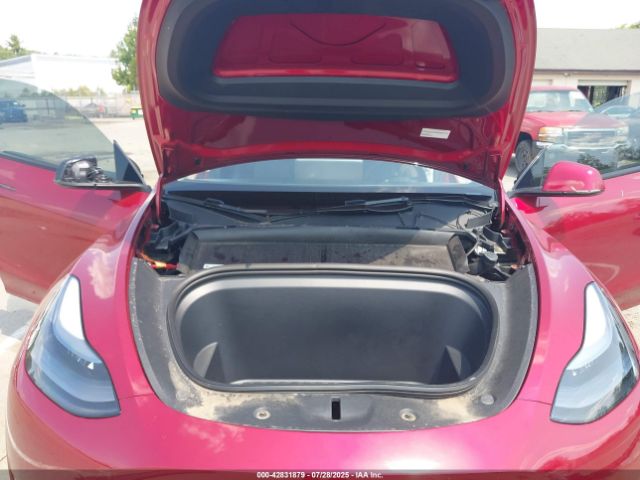 2024 TESLA MODEL Y 7SAYGDEE7RF181495 Photo 9