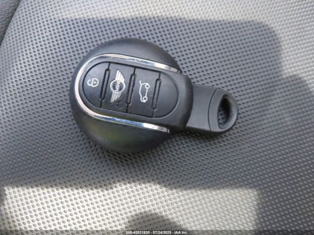 2016 MINI HARDTOP WMWXP5C5XG2D15465 Photo 10