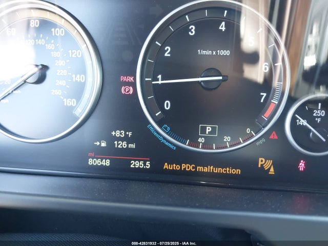 5UXKR2C57J0Z15543 BMW 2018