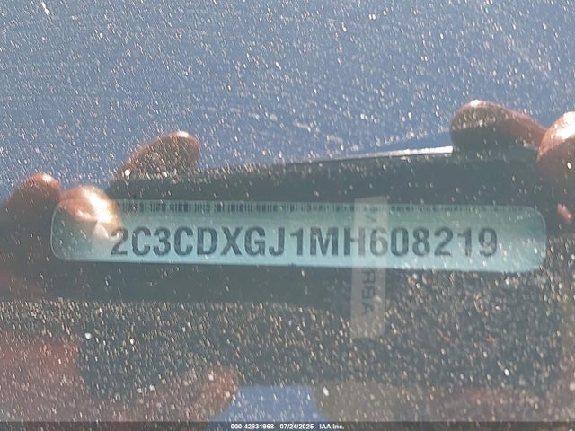 2C3CDXGJ1MH608219 Dodge 2021