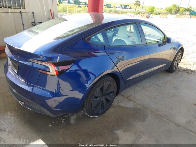 2025 TESLA MODEL 3 5YJ3E1EA3SF942487 Photo 3
