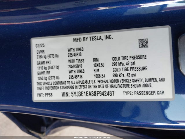 2025 TESLA MODEL 3 5YJ3E1EA3SF942487 Photo 8