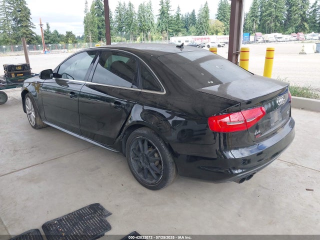 2015 AUDI A4 WAUFFAFL7FN031884 Photo 2