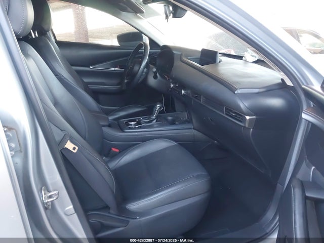 Mazda py 2021 3MVDMBBL6MM259750 Image 5