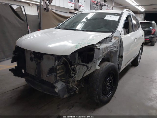 Nissan Rogue Select 2014 JN8AS5MT7EW608297 Image 2