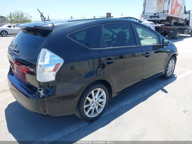 JTDZN3EU8E3318573 Toyota 2zr-fxe+5jm