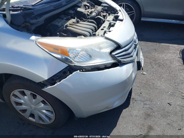 Nissan 2015 2015 3N1CE2CP2FL375518 Image 13