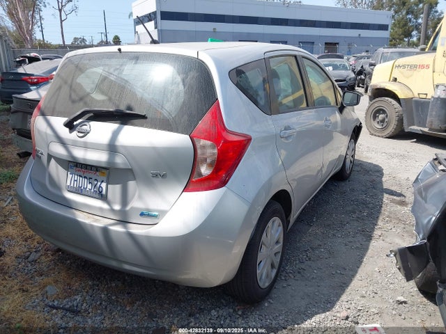 Nissan 2015 2015 3N1CE2CP2FL375518 Image 4