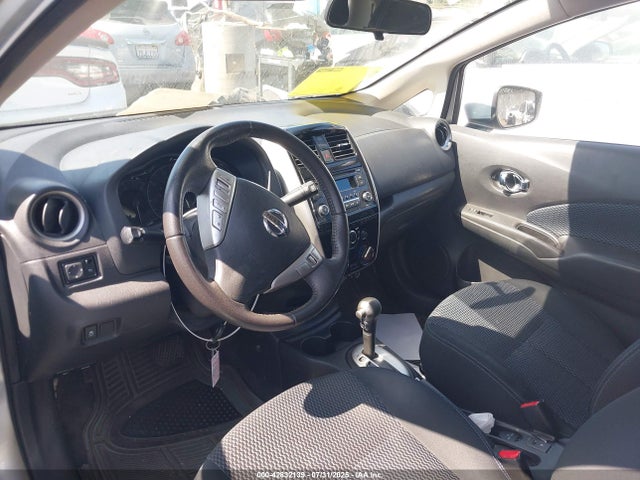 Nissan 2015 2015 3N1CE2CP2FL375518 Image 5