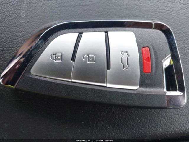 2018 CHEVROLET SUBURBAN 1GNSCJKC2JR320860 Photo 10