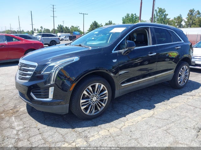 2017 CADILLAC XT5 1GYKNCRSXHZ279748 Photo 1