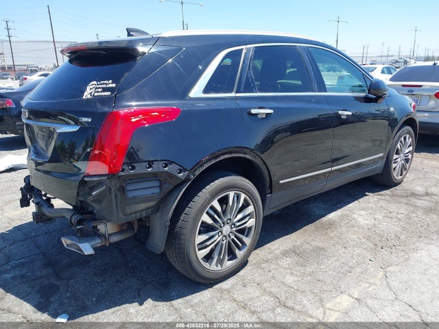 2017 CADILLAC XT5 1GYKNCRSXHZ279748 Photo 3