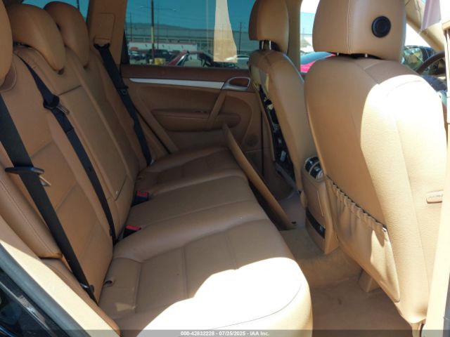 2010 PORSCHE CAYENNE WP1AA2AP3ALA02820 Photo 7