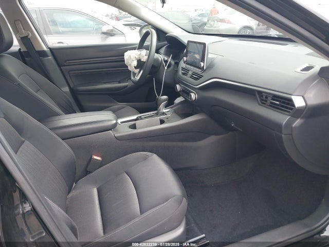 Nissan 2019 2019 1N4BL4BV8KC145648 Image 5