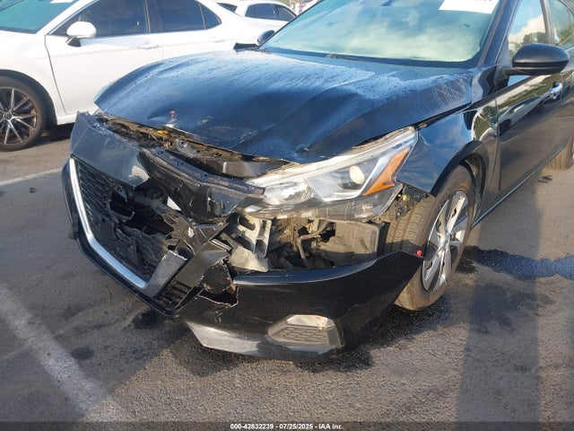 Nissan 2019 2019 1N4BL4BV8KC145648 Image 6
