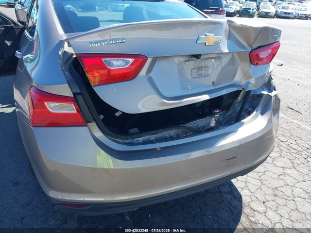 1G1ZD5ST6PF252870 Chevrolet lfv