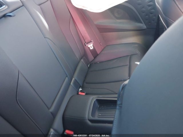 2022 BMW 230 3MW23CM05N8C48444 Photo 7