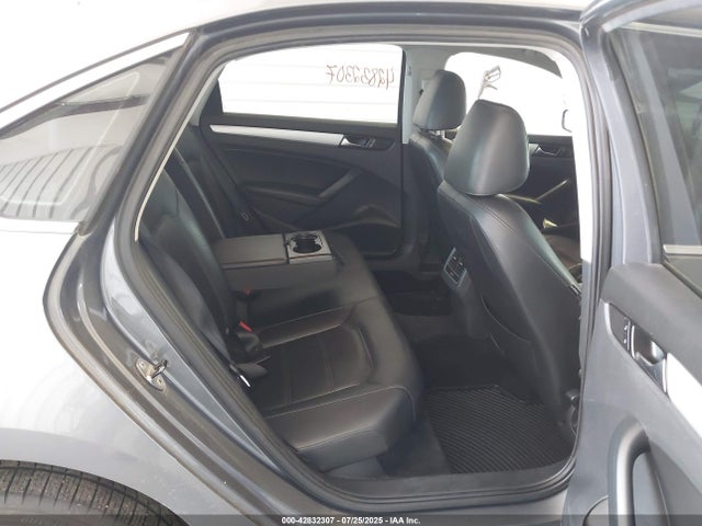 2013 VOLKSWAGEN PASSAT 1VWBP7A30DC082481 Photo 7