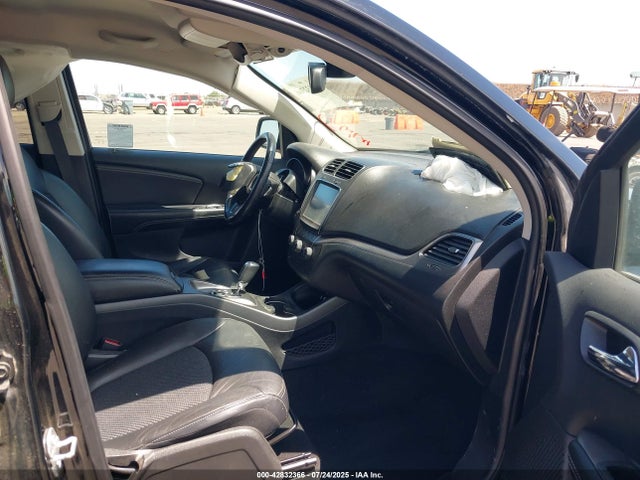 Dodge 2018 2018 3C4PDCGG7JT513659 Image 5