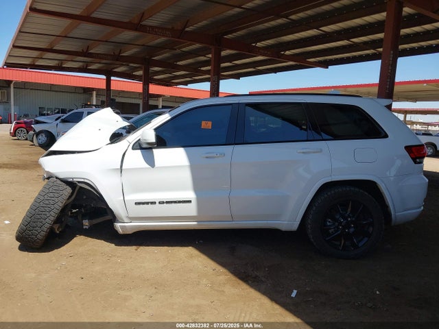 1C4RJEAG7JC380581 Jeep 2018