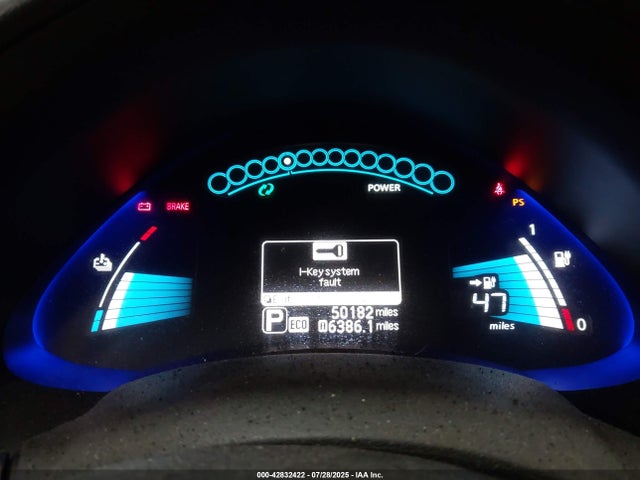 1N4AZ0CP9FC323981 Nissan Leaf