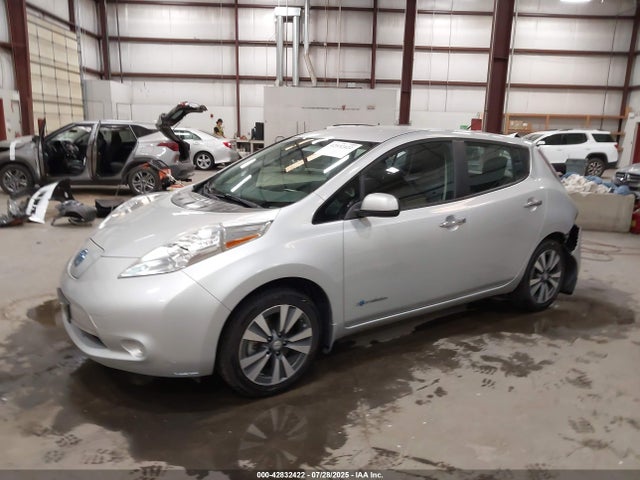 1N4AZ0CP9FC323981 Nissan Leaf