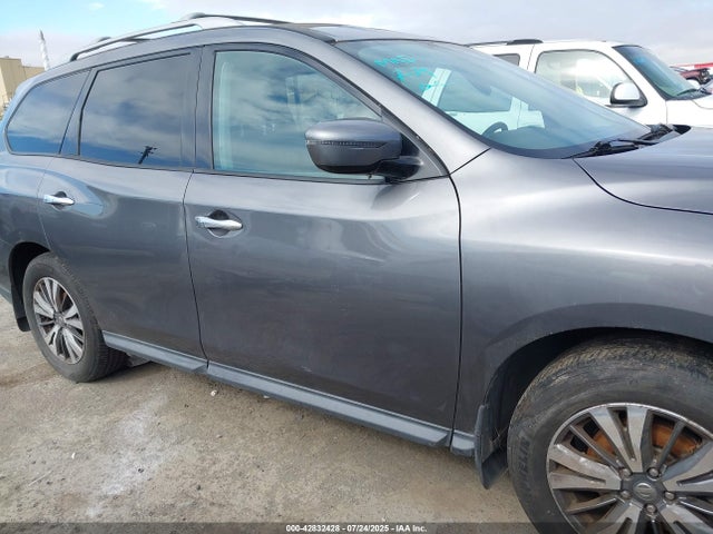 5N1DR2MN3HC621795 Nissan 2017