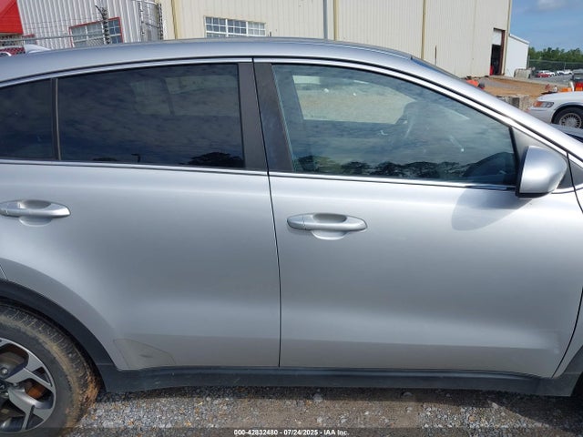 Продаж на аукціоні авто 2020 Kia Sportage Lx, vin: KNDPMCAC3L7658128, номер лоту: 42832480