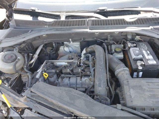 3VWC57BU6KM054438 Volkswagen 1.4 tsi
