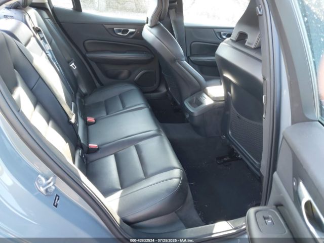 2022 VOLVO S60 7JRL12TZXNG174562 Photo 7