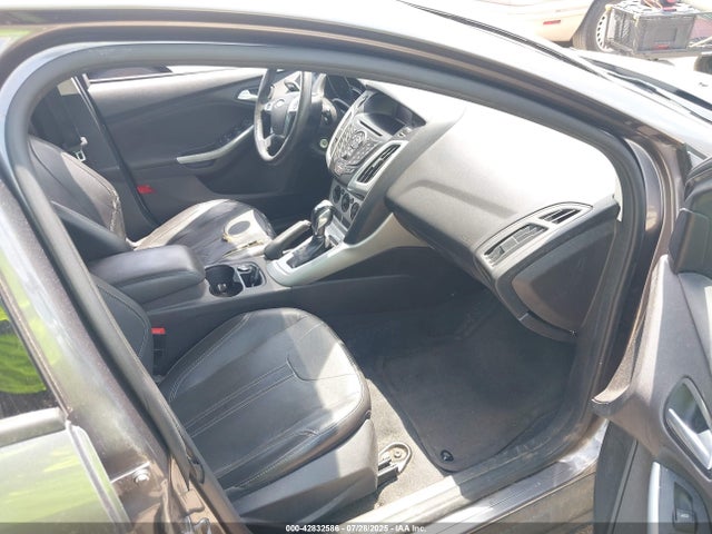 Ford 2014 2014 1FADP3K29EL253715 Image 5