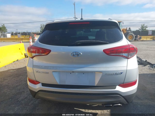 KM8J33A27GU128294 Hyundai 2016