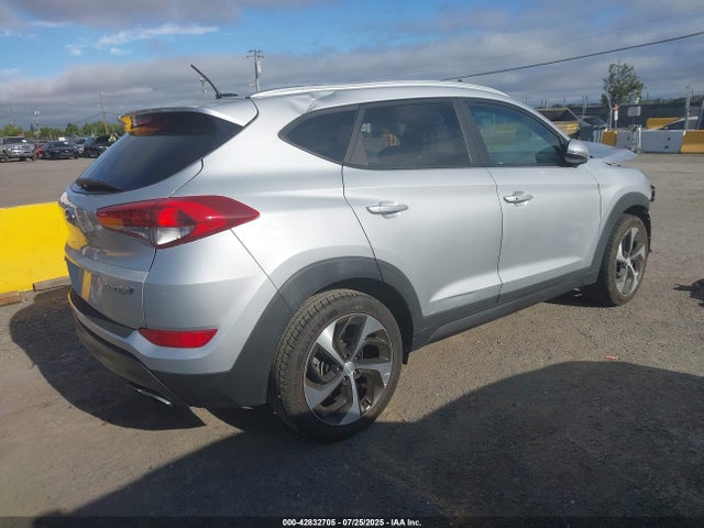 KM8J33A27GU128294 Hyundai 2016