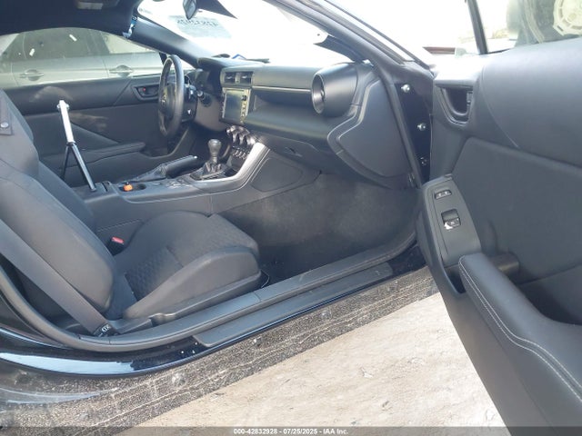 JF1ZNBB15R8753201 Toyota na