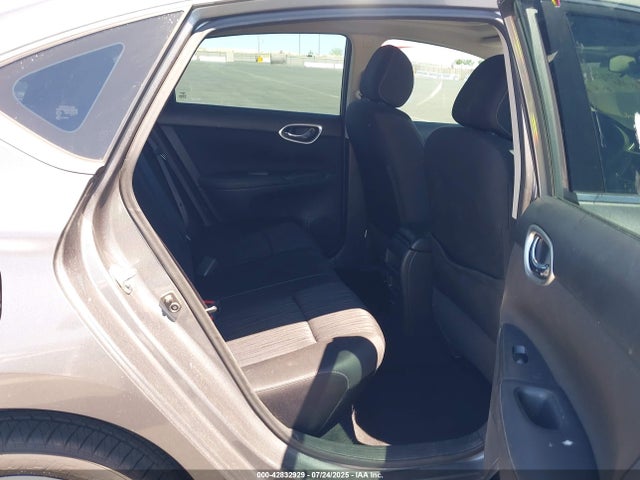 3N1AB7AP6KY219687 Nissan 2019