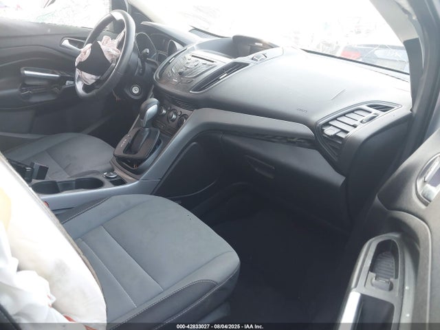 1FMCU0G75GUB73869 Ford 2016