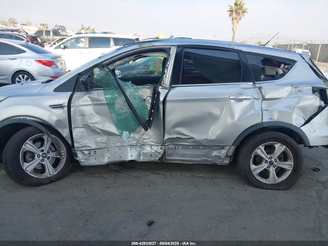1FMCU0G75GUB73869 Ford 2016