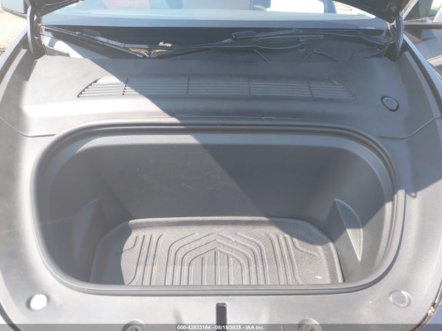 2023 TESLA MODEL Y 7SAYGAEE1PF924955 Photo 9
