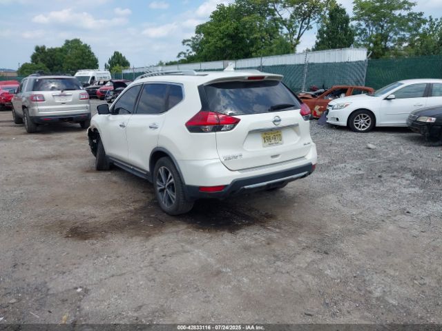 2017 NISSAN ROGUE JN8AT2MV9HW281807 Photo 2