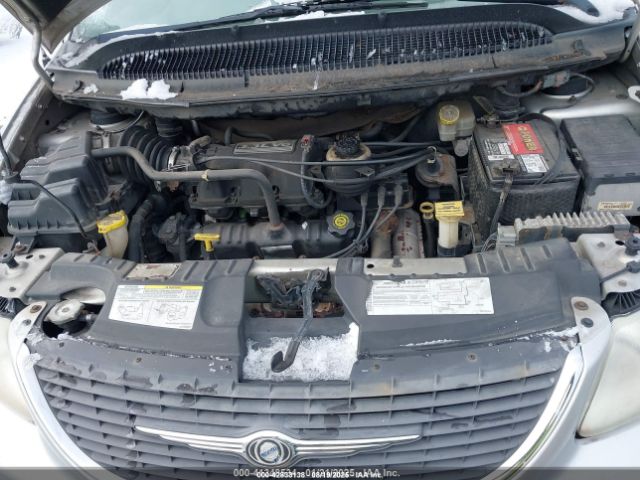 2003 CHRYSLER TOWN & COUNTRY 2C4GP44333R323619 Photo 9