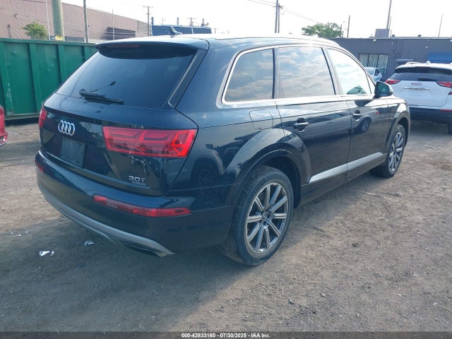 2017 AUDI Q7 WA1LAAF71HD007056 Photo 3
